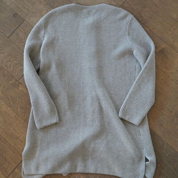 Long‎ St. John 100% Wool Sweater with Hidden Full zip SZ XL Quiet Luxury - Picture 2 of 6